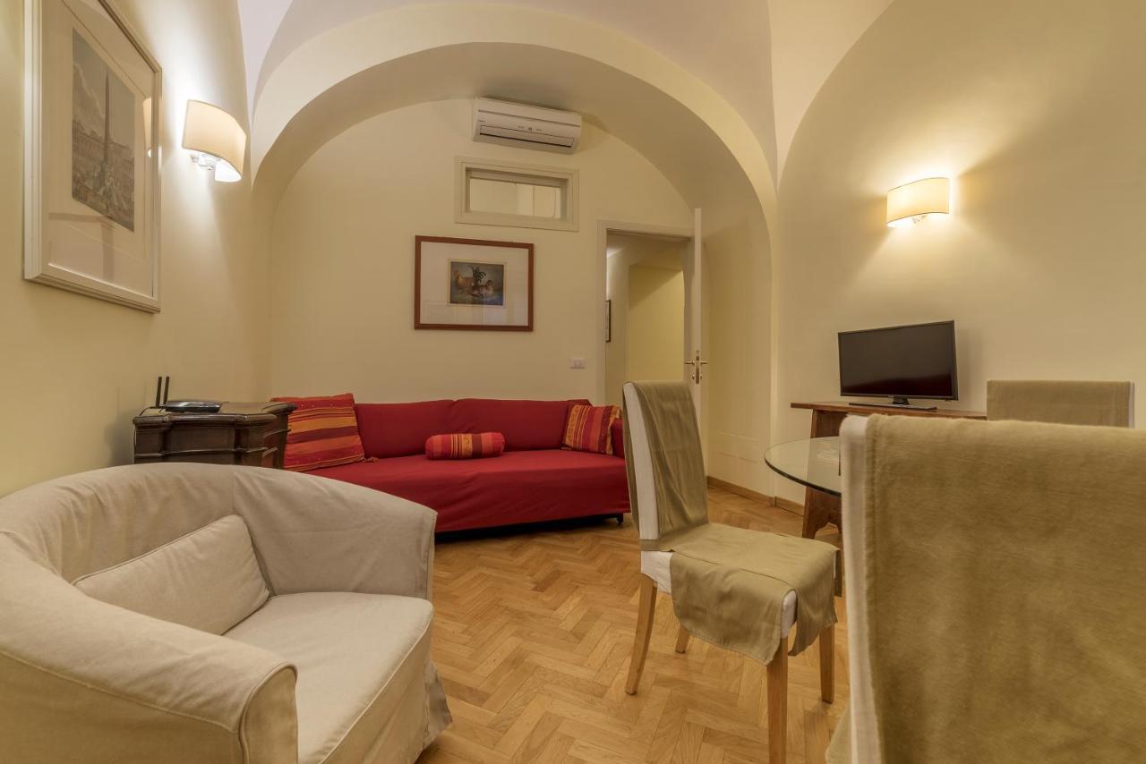 Casa Cornacchie - FromhometoРим Экстерьер фото